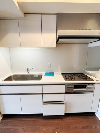 パークアクシス池田山の物件内観写真